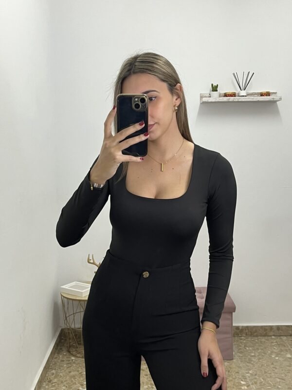 BODY HUERTAS NEGRO