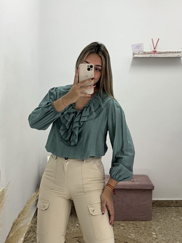 BLUSA CHORRERA AGUA